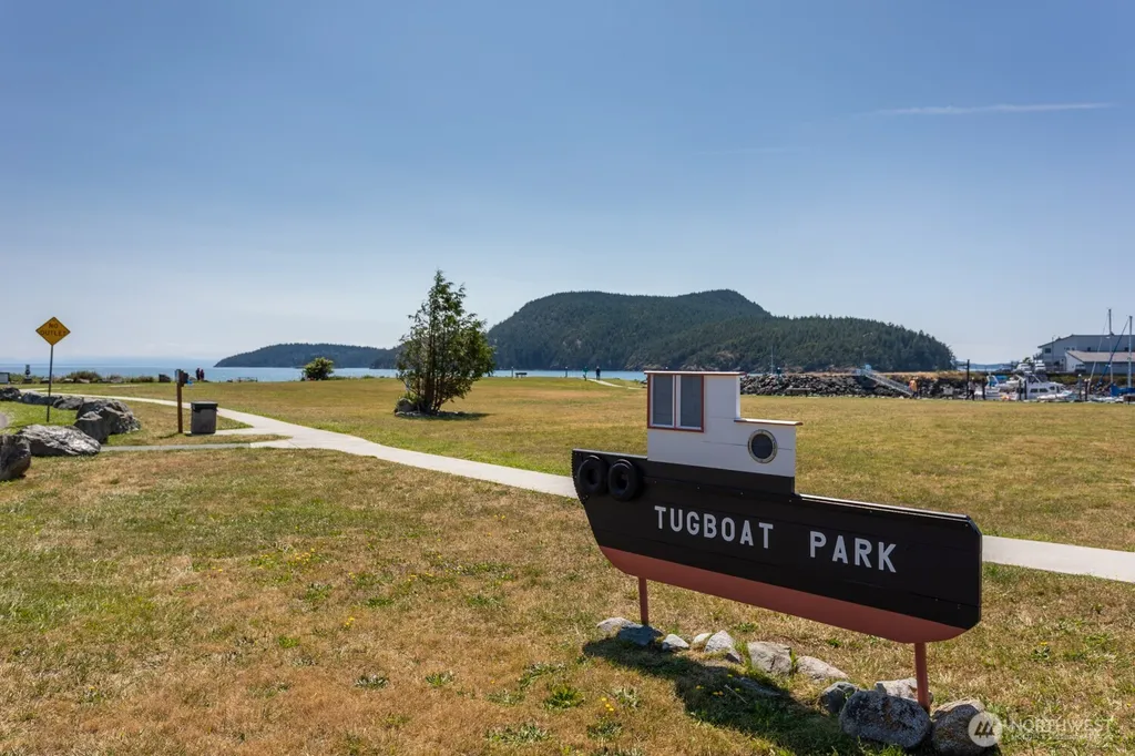 5915 Flounder Bay Lane Anacortes WA 98221
