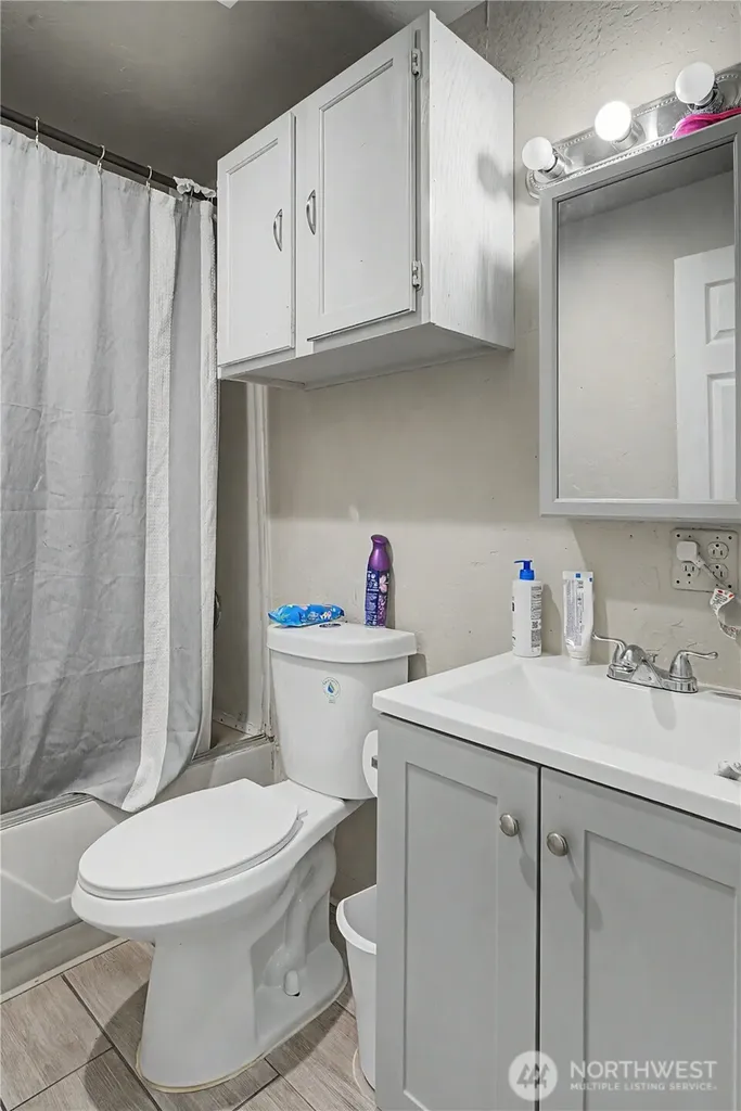 9871 Highland Drive NE Moses Lake WA 98837