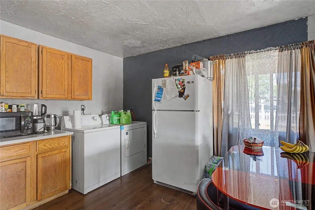 9871 Highland Drive NE Moses Lake WA 98837