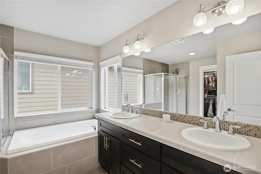 13131 182nd Avenue E Bonney Lake WA 98391