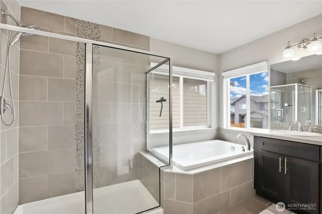 13131 182nd Avenue E Bonney Lake WA 98391