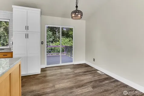 3323 Lake Drive Lake Stevens WA 98258