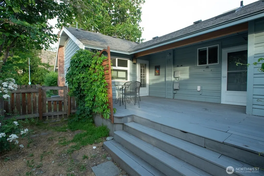 123 Riverfront Drive Cashmere WA 98815