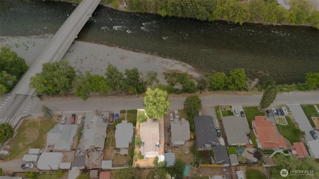 123 Riverfront Drive Cashmere WA 98815