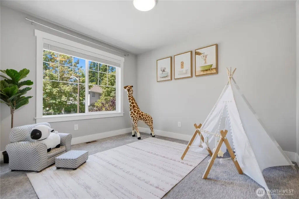 20360 132nd Avenue NE Woodinville WA 98072