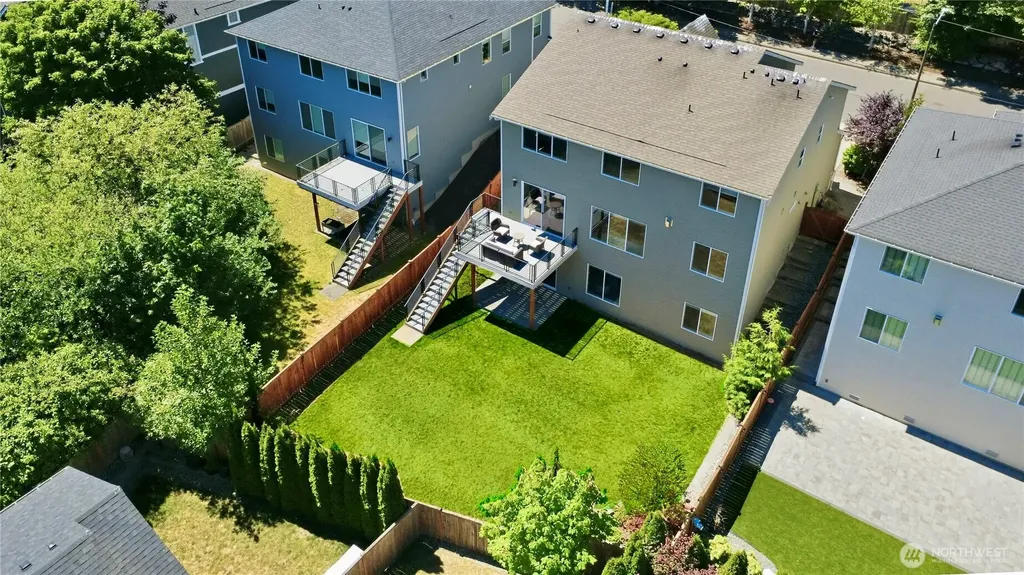 20360 132nd Avenue NE Woodinville WA 98072