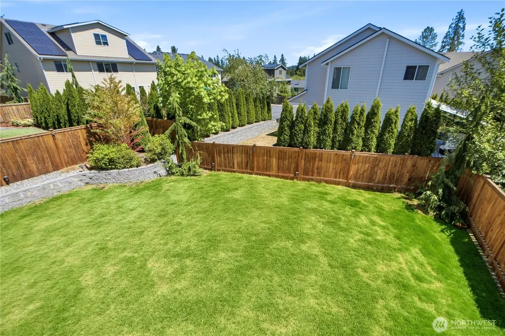 20360 132nd Avenue NE Woodinville WA 98072