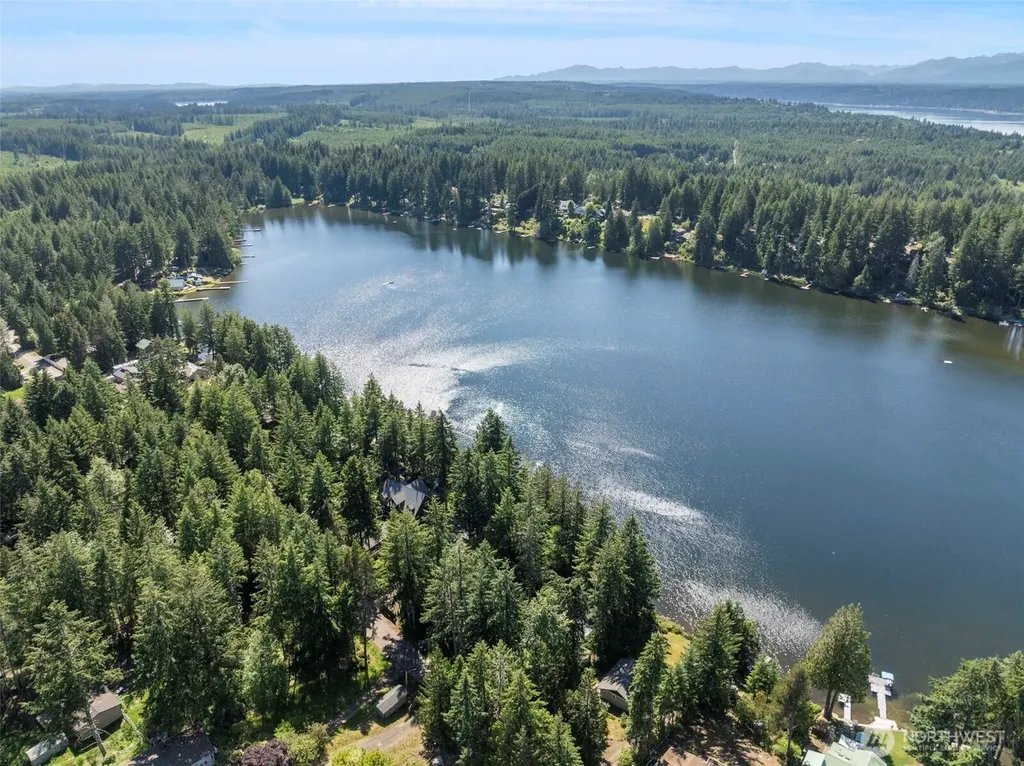861 E Trails End Drive Belfair WA 98528