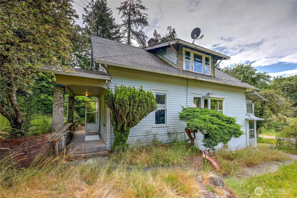 4469 NW Anderson Hill Road Silverdale WA 98383