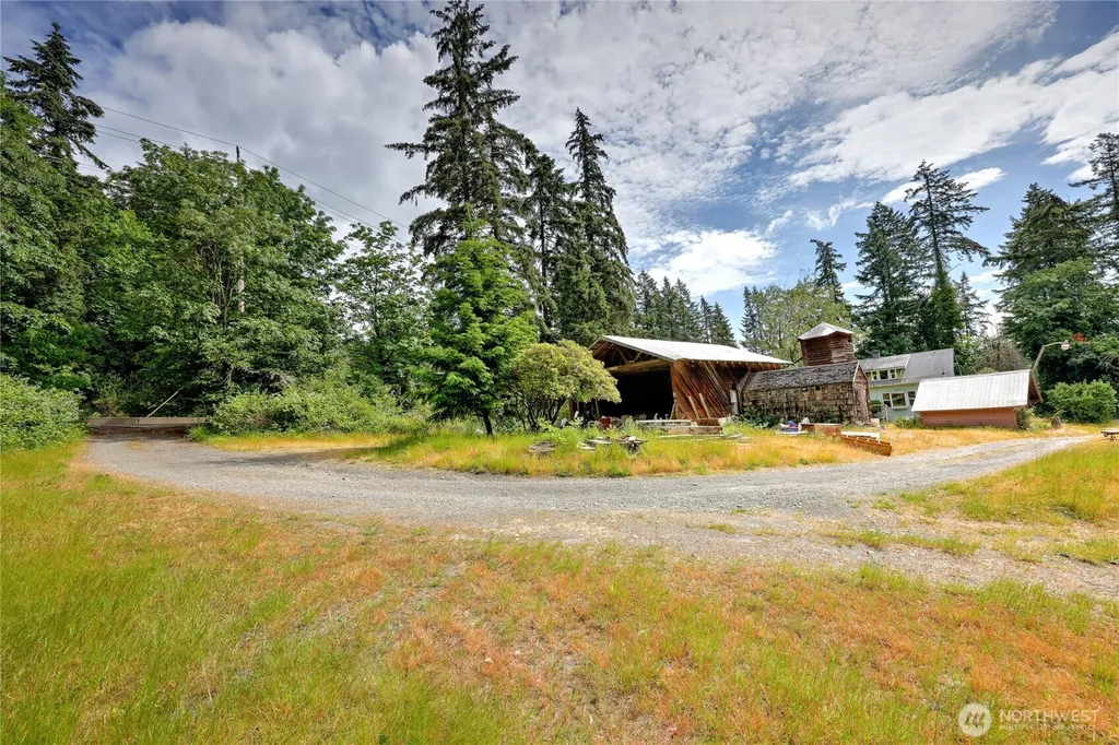 4469 NW Anderson Hill Road Silverdale WA 98383