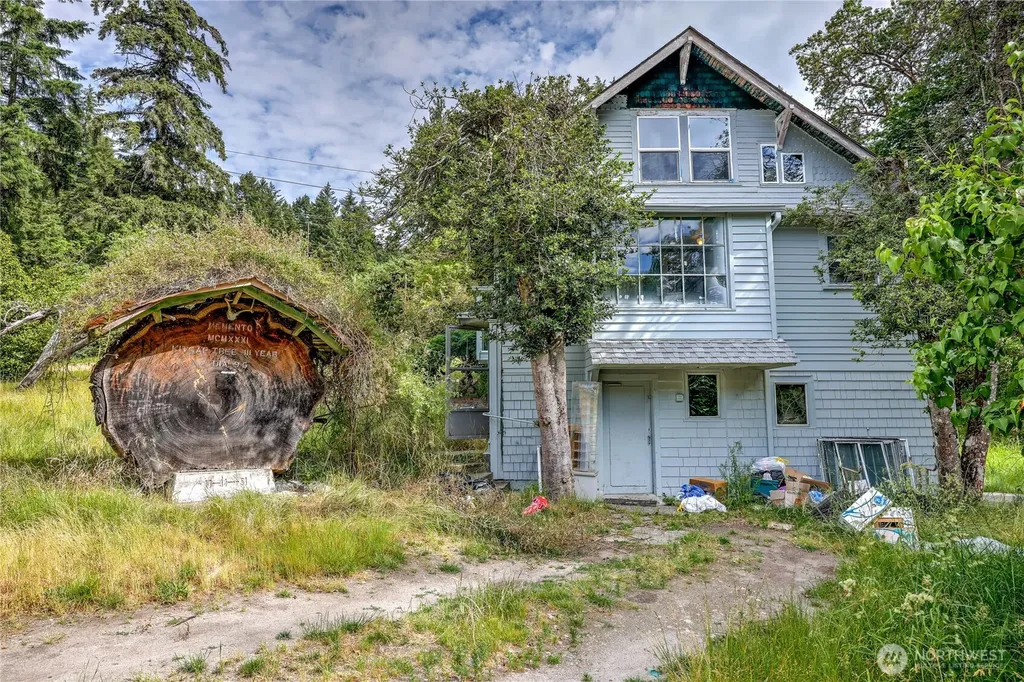 4469 NW Anderson Hill Road Silverdale WA 98383