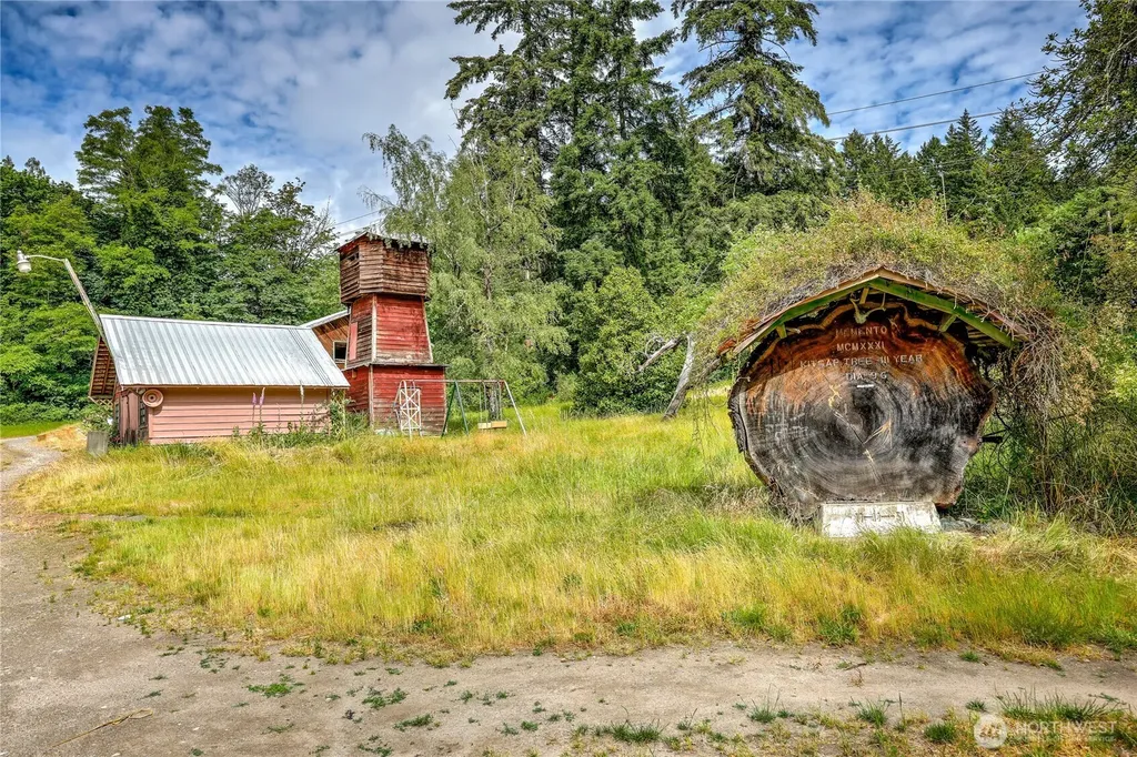 4469 NW Anderson Hill Road Silverdale WA 98383