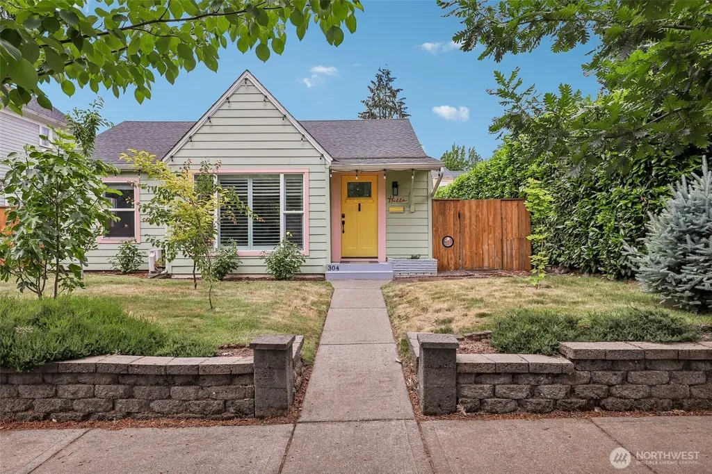 304 W 32nd Street Vancouver WA 98660