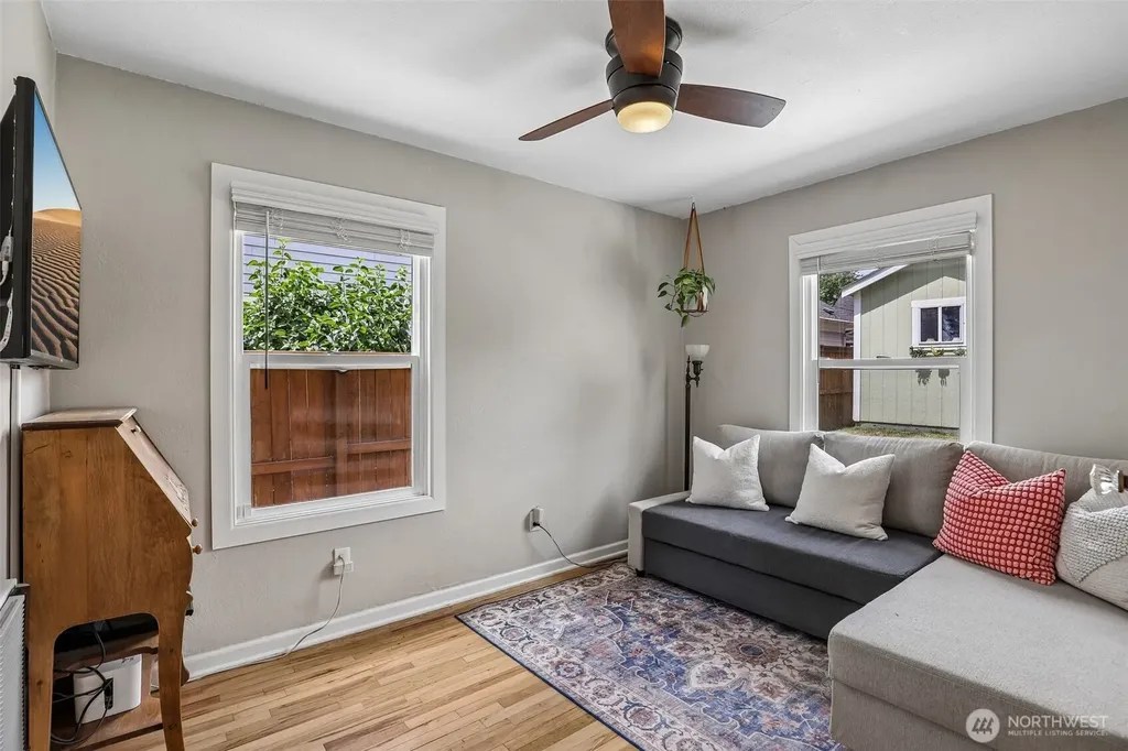 304 W 32nd Street Vancouver WA 98660