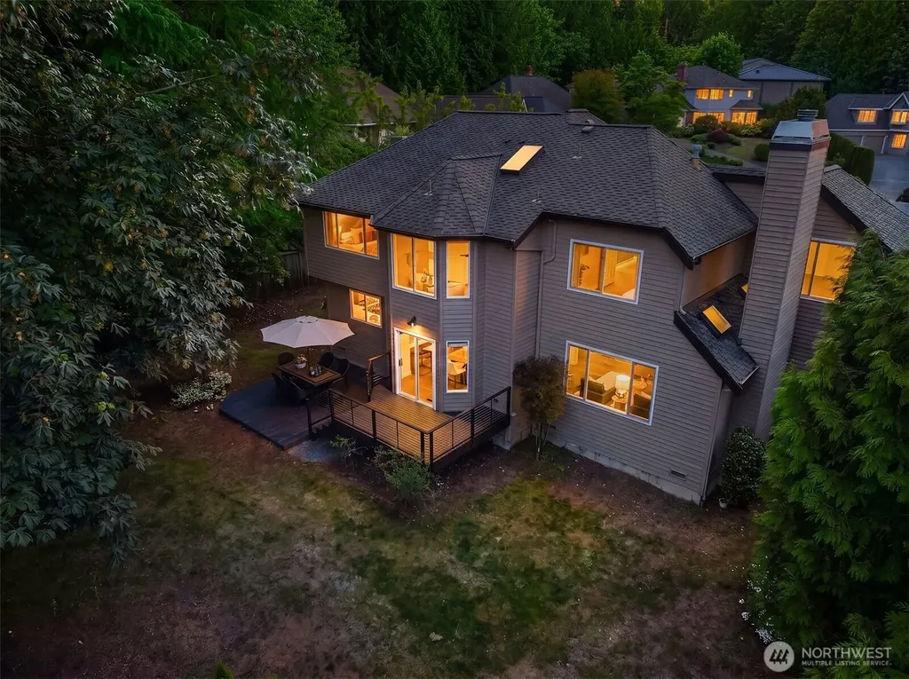 22213 NE 31st Street Sammamish WA 98074