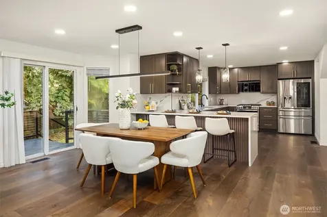 22213 NE 31st Street Sammamish WA 98074
