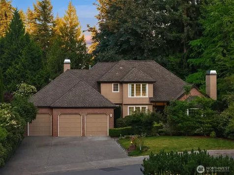 22213 NE 31st Street Sammamish WA 98074
