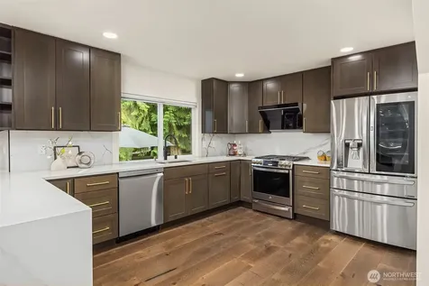 22213 NE 31st Street Sammamish WA 98074