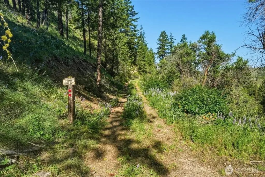 25 Yarrow Place Chelan WA 98816