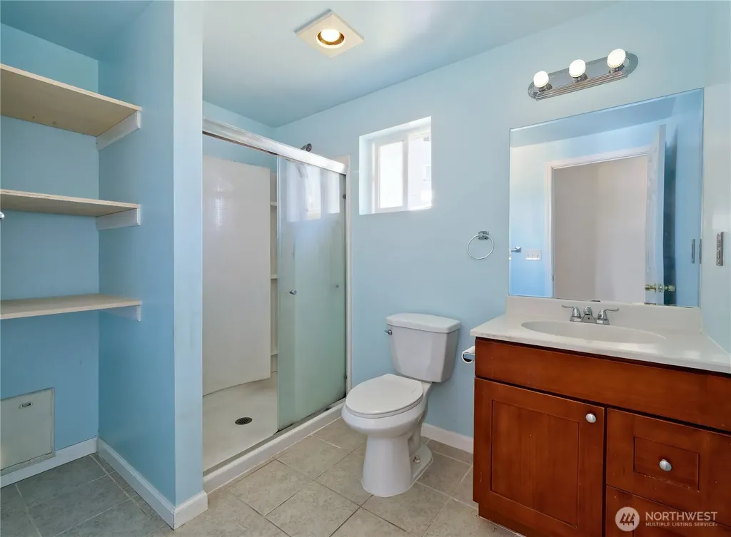 6811 27th Avenue S Seattle WA 98108