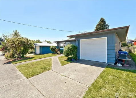 6811 27th Avenue S Seattle WA 98108