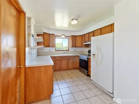 6811 27th Avenue S Seattle WA 98108