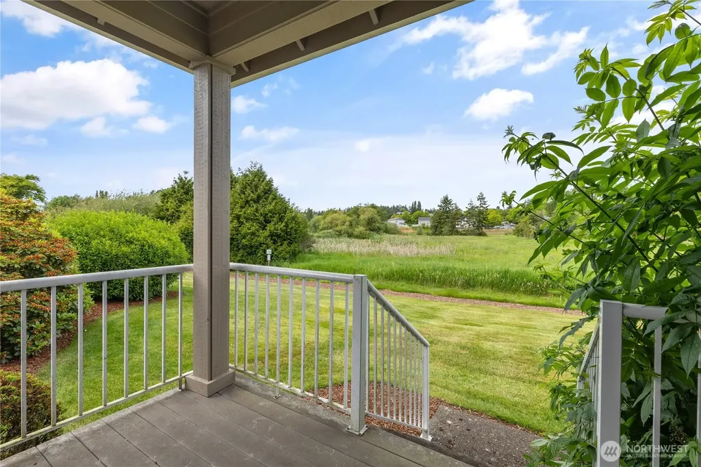 2358 SW Winchester Street Oak Harbor WA 98277