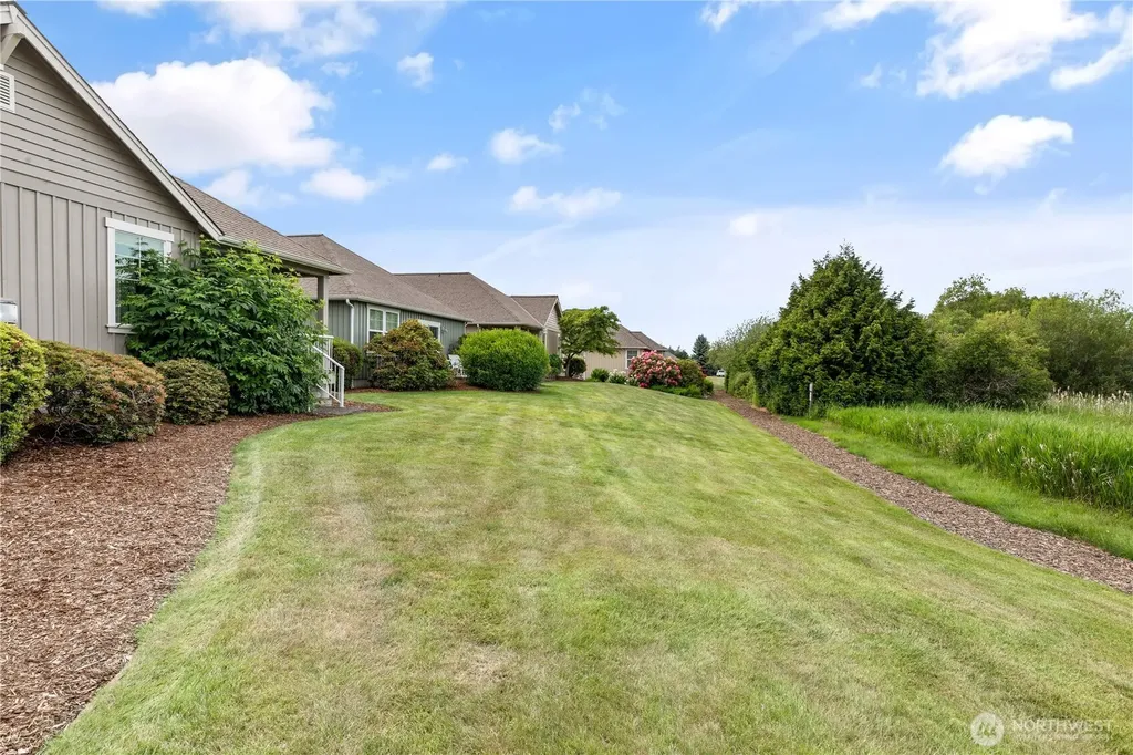 2358 SW Winchester Street Oak Harbor WA 98277