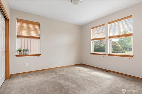 2358 SW Winchester Street Oak Harbor WA 98277