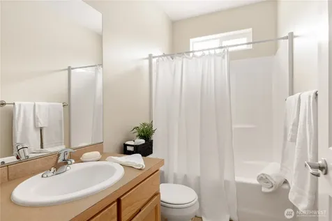 2358 SW Winchester Street Oak Harbor WA 98277