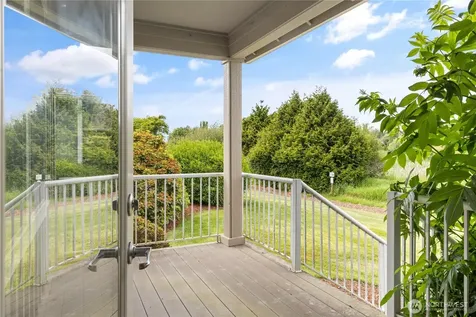 2358 SW Winchester Street Oak Harbor WA 98277