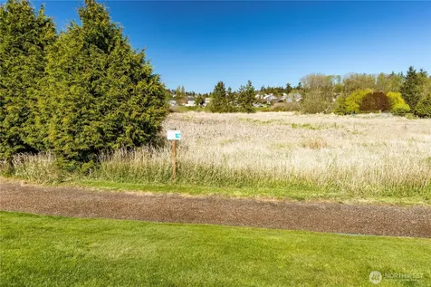 2358 SW Winchester Street Oak Harbor WA 98277