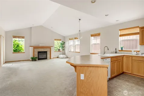 2358 SW Winchester Street Oak Harbor WA 98277