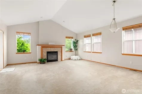 2358 SW Winchester Street Oak Harbor WA 98277