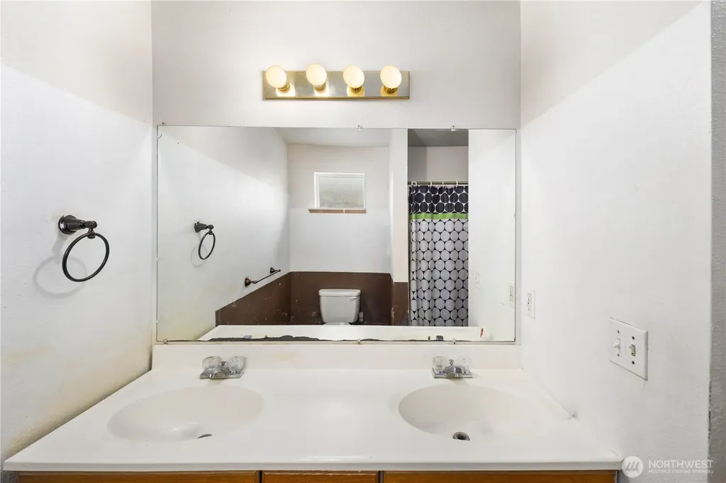 3317 Claremont Avenue S Seattle WA 98144