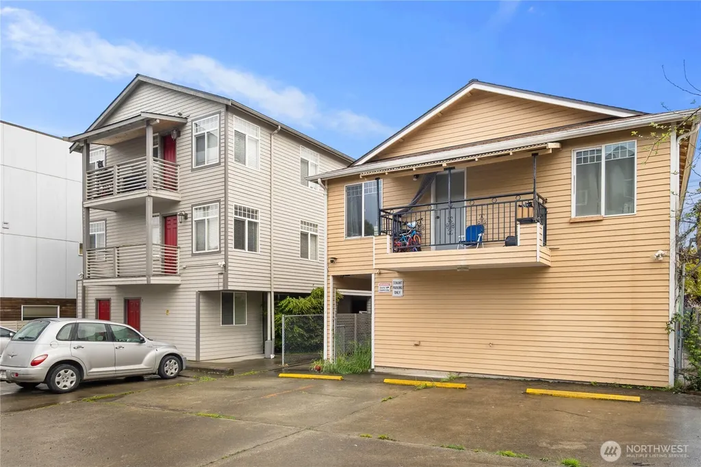 3317 Claremont Avenue S Seattle WA 98144