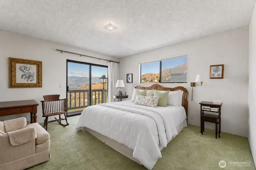 717 Golf Course Drive Chelan WA 98816