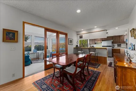 717 Golf Course Drive Chelan WA 98816
