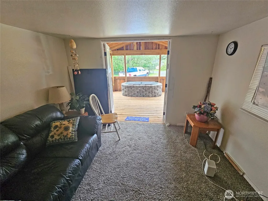 1022 Juniper Street Grayland WA 98547