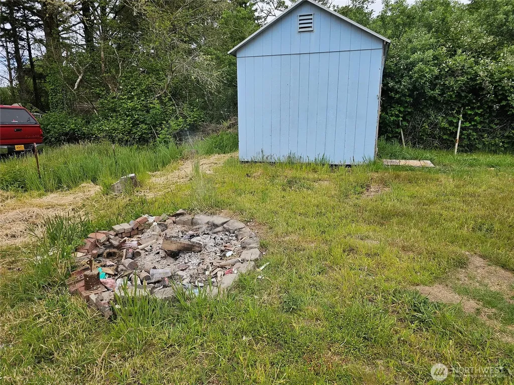1022 Juniper Street Grayland WA 98547