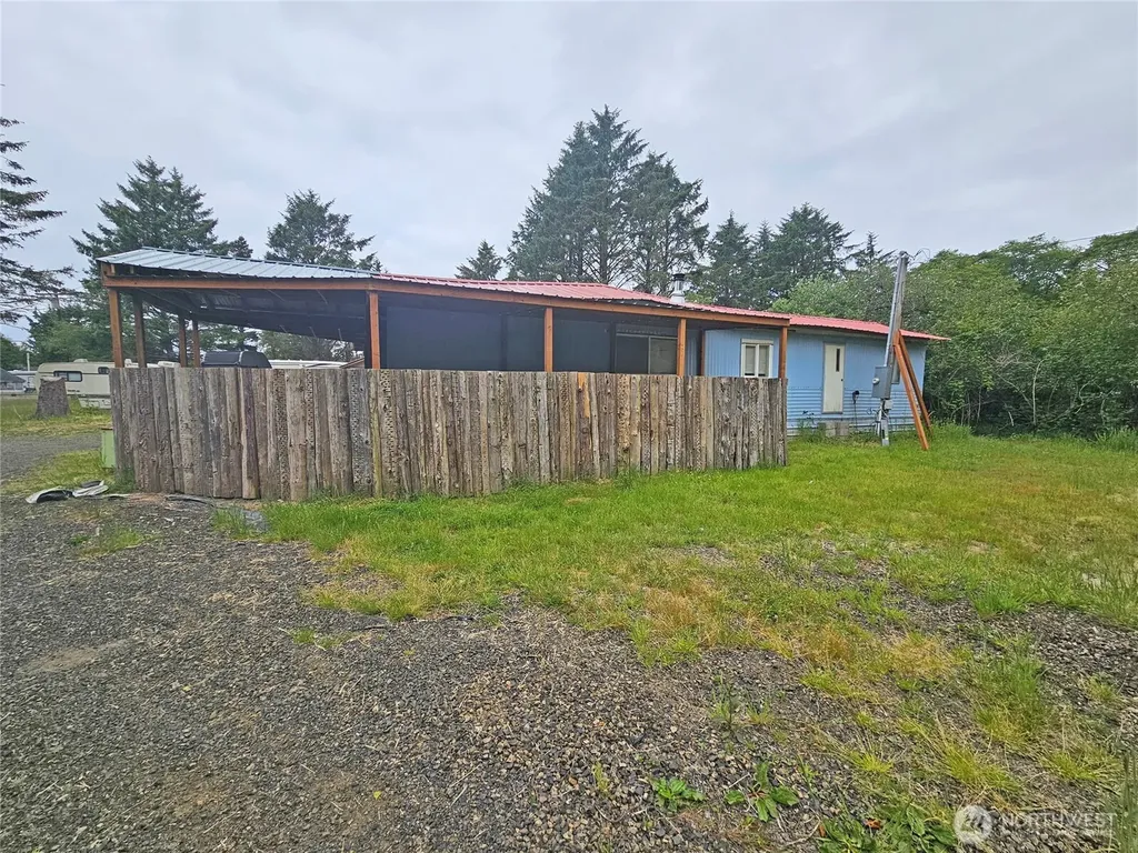 1022 Juniper Street Grayland WA 98547