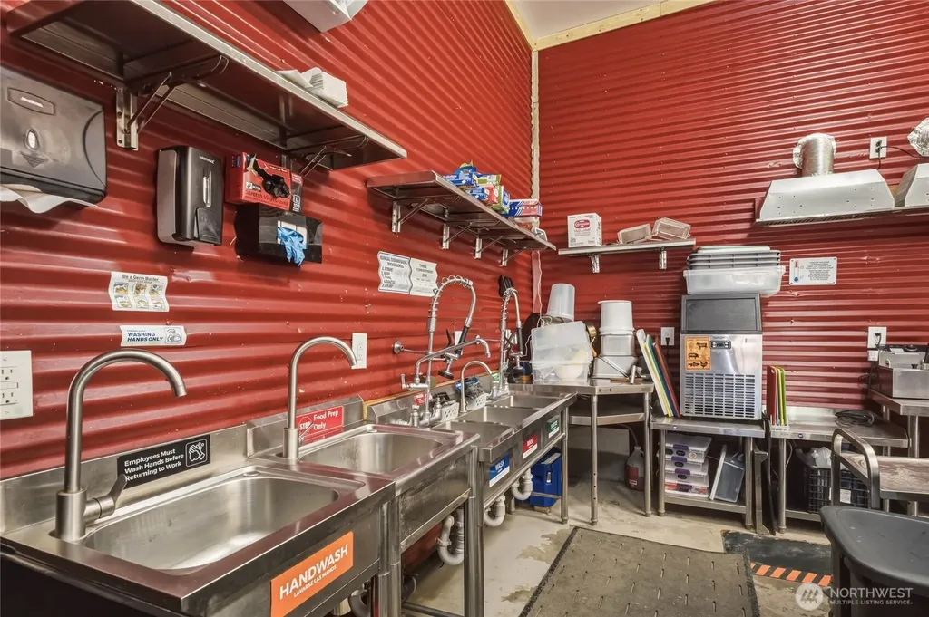 108 N Chelan Avenue Waterville WA 98858