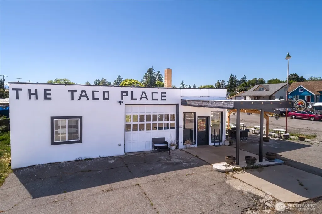108 N Chelan Avenue Waterville WA 98858