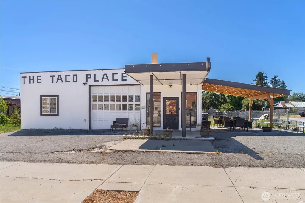 108 N Chelan Avenue Waterville WA 98858