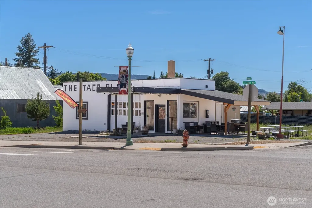 108 N Chelan Avenue Waterville WA 98858