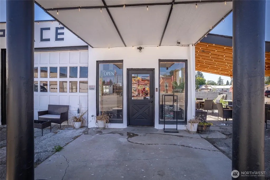 108 N Chelan Avenue Waterville WA 98858
