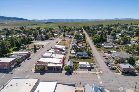 108 N Chelan Avenue Waterville WA 98858