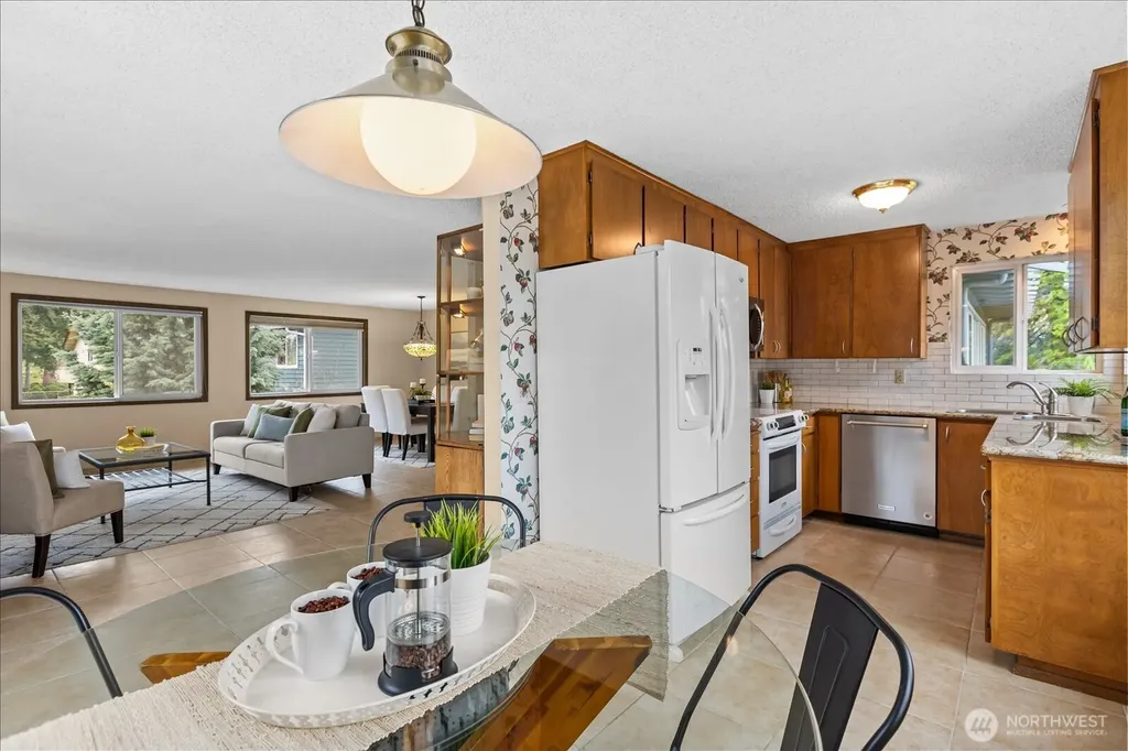 8505 236th Street SW Edmonds WA 98026