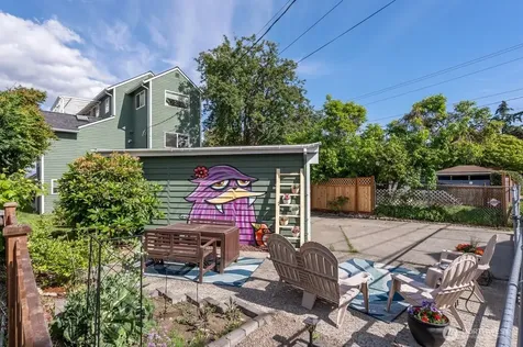 5653 34th Avenue SW Seattle WA 98126