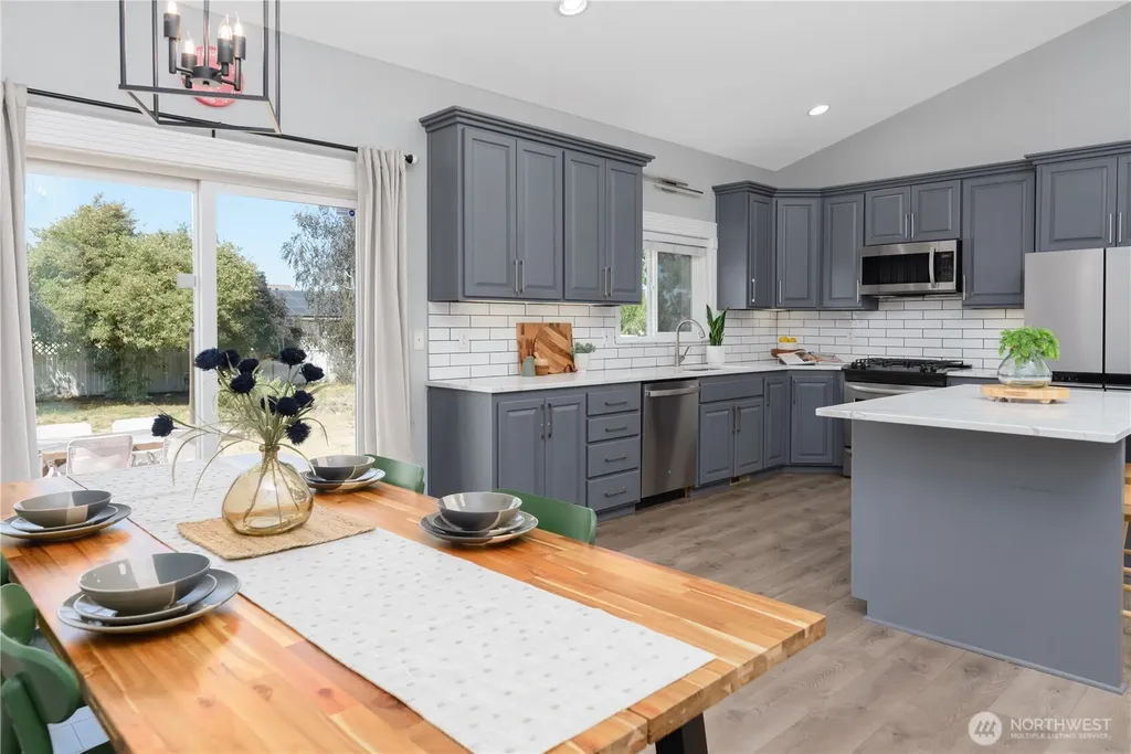 41 Smithfield Drive Sequim WA 98382